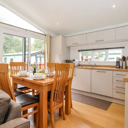 Holiday home Garuda Windermere